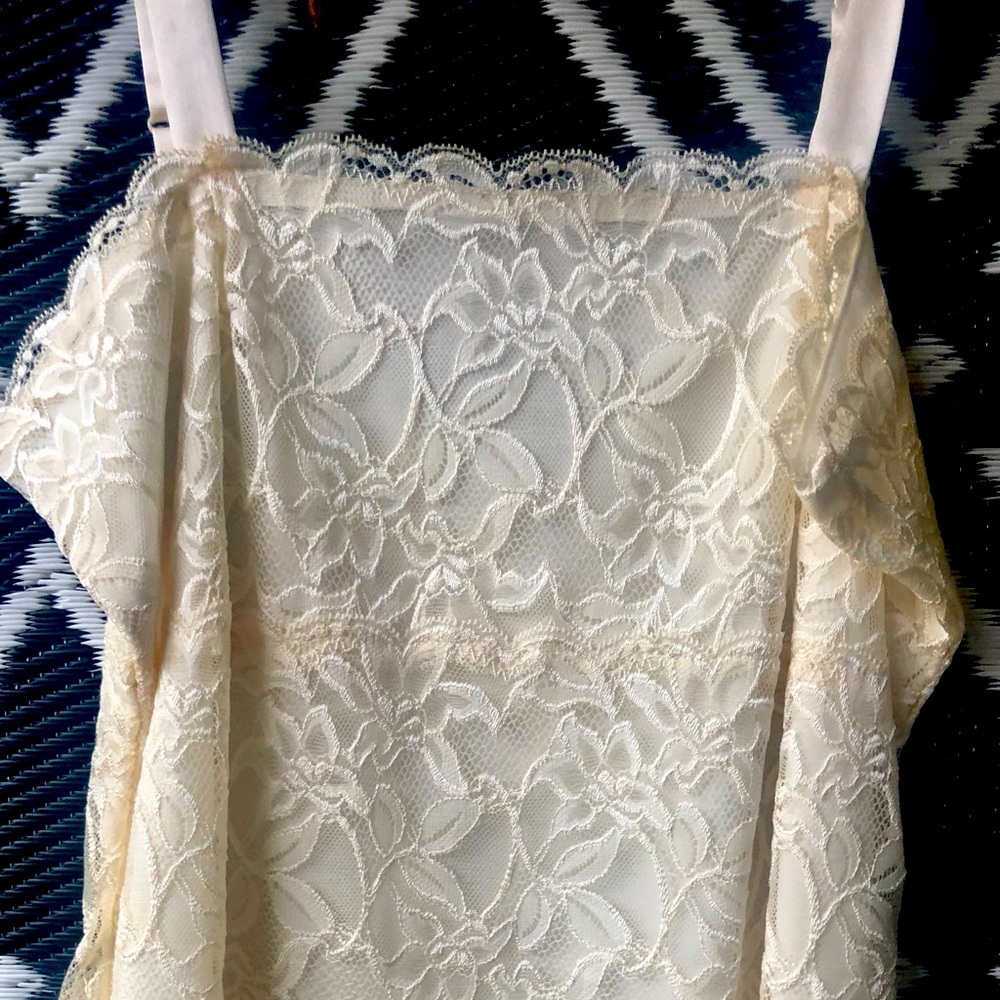 Coldwater Creek Floral Lace Chemise in Cream